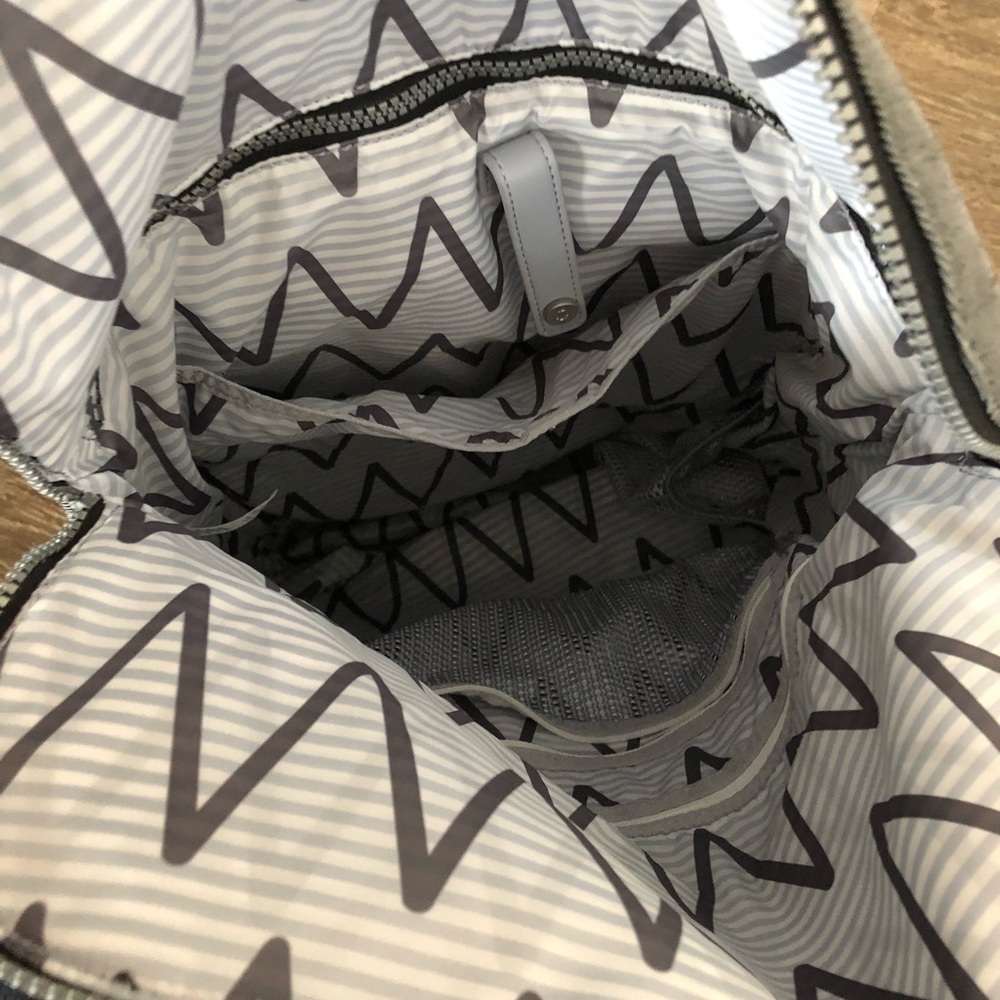 SOLD - Picture 4 of 6